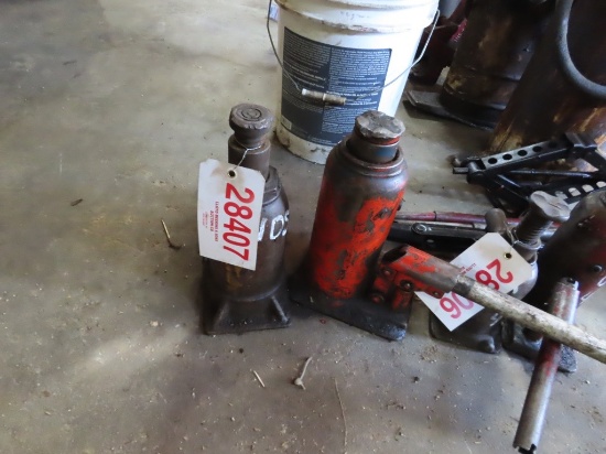 2 bottle jacks
