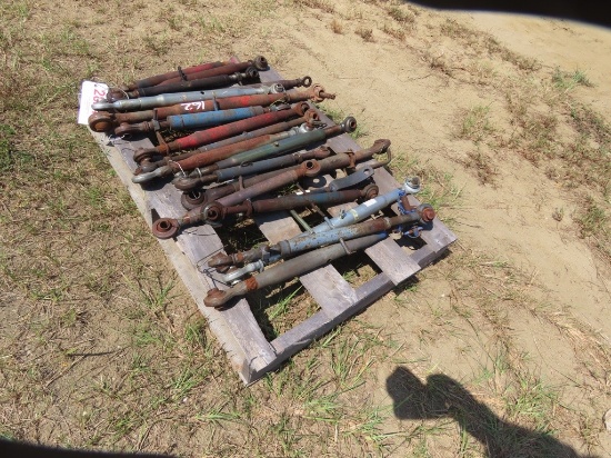 (18) 3rd arms P.T.O hookup c/o tractor center links
