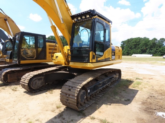 2021 Komatsu PC200B Excavator, closed A/C cab, 23.5inch pads, 50inch digging bucket, hyd thumb, hrs