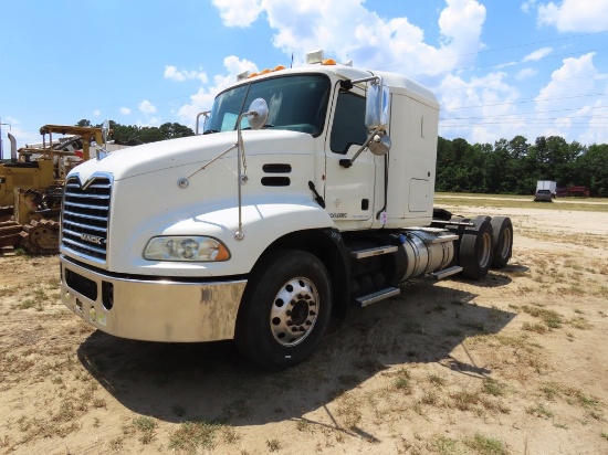 2013 Mack CXU613 T/A Sleeper Road Tractor, MP8 445hp Mack diesel, Mack A/T, air brakes, wetline, 204