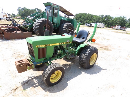 John Deere 650 utility tractor, turf tires, center link, P.T.O, rear lift arms, 2 cylinder diesel, f