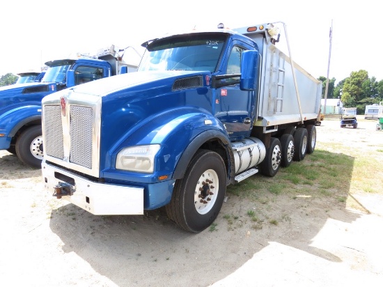 2017 Kenworth T880 Quad-Axle Dump Truck, eng 1700-380hp MX13 Pacar Eaton FD-14E30BLL-VCS trans, Chas