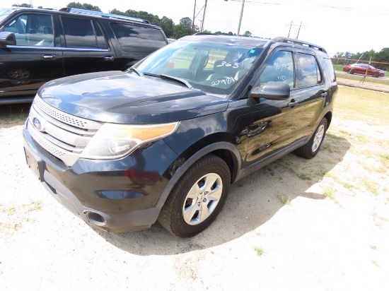 2014 Ford Explorer Suv, 3.5L engine, power windows, power locks, cloth interior, 3rd row seating mil