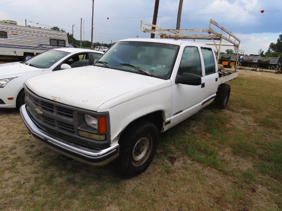 Chevrolet 3500 4door Pickup **PARTS ONLY-NO TITLE**