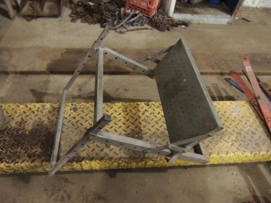 Metal Step, 2 Camping Chairs