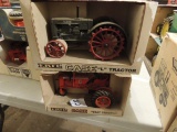 Case L toy tractor 1-16th scale and Case VAC toy tractor