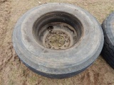 2 Truck tires with rims 315/80R22.5