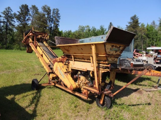 Lindig Shredder KT-15, with rotary drum, gas engine