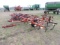 IH 18.5 ft vibra shank field cultivator with drag