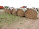6 round bales of grass horse hay, 2nd crop, no rain prior to bringing to au