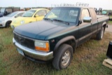 1994 Dodge Dakota Ext. cab pickup, 4x4, 3.9LV6 SE, 132,000 approx. miles, t