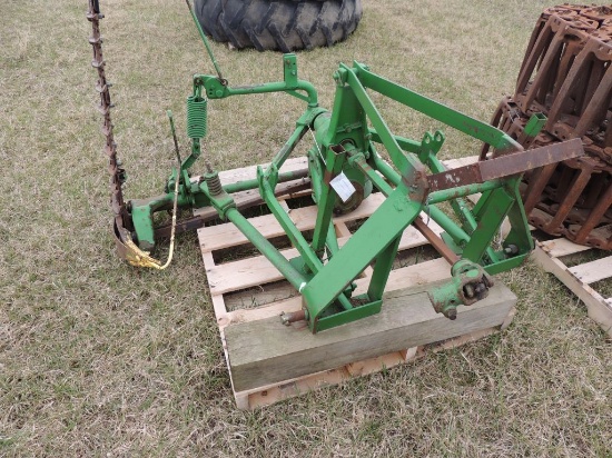 John Deere no. 8, 3pt, sickle mower 7 foot (o)