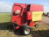 New Holland 855 Round Baler, (H)