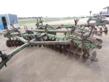 14 ft. John Deere Tandem disc (I)