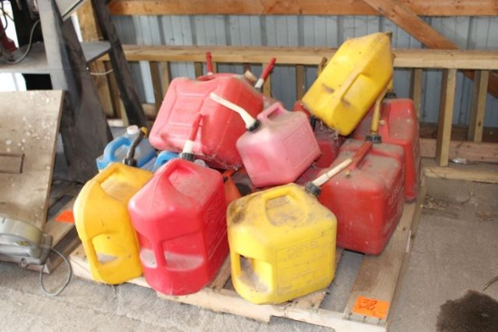 Pallet of gas cans (M)