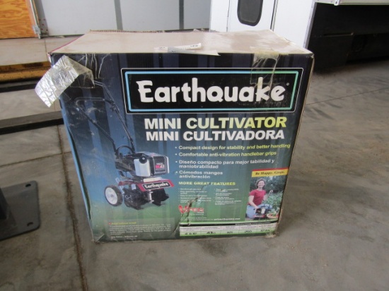 Earth Quake mini tiller (L)
