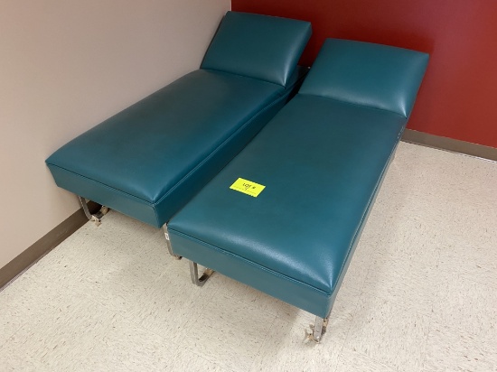 2-6ft nurse room beds