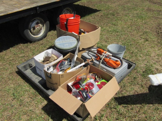 Pallet of Misc Hardware