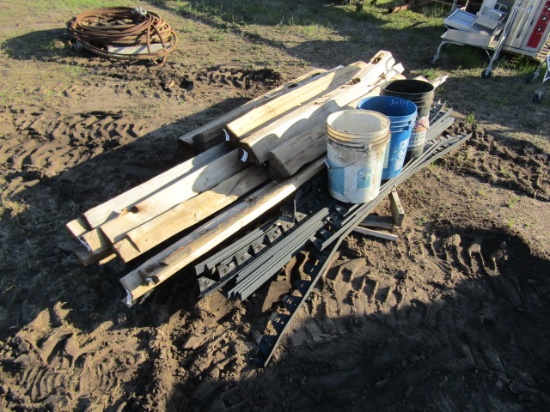 Pallet of Fencing