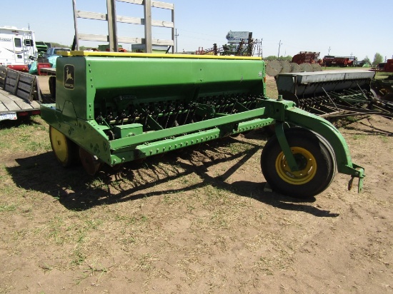 JD 9350 Grain Drill