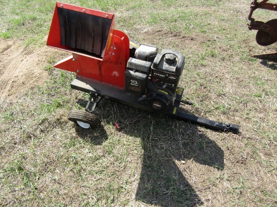 Dr Chipper Shredder 10hp. Pull Type