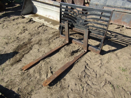 Pallet Fork - Used Skid Steer attachement