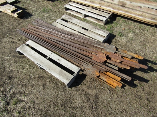 25 - 6 foot Steel Fence Posts