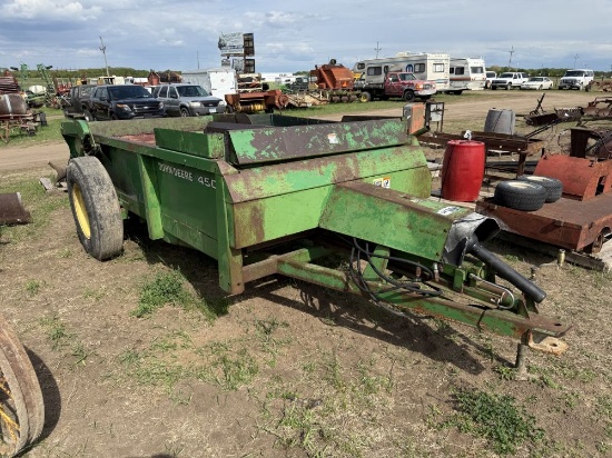 John Deere 540 Manure Spreader