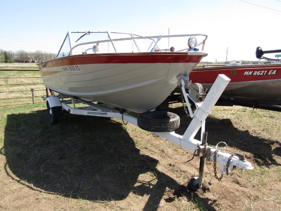 1979 Starcraft Boat with Trailer