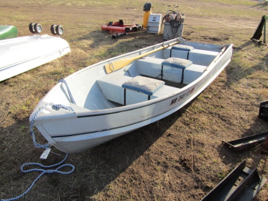 1992 Alumacraft 14 Foot Boat