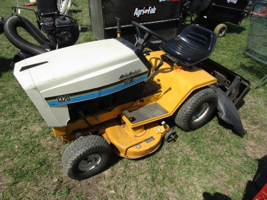 Cub Cadet 1320 Hydro Lawn Mower