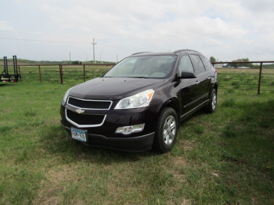 2010 Chevy Traverse Car