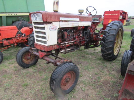 460 International Tractor