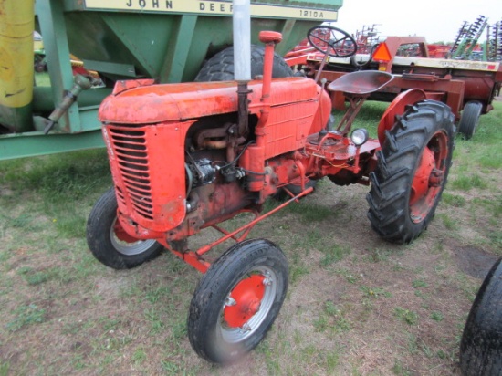 VA Case Tractor - Runs and Drives