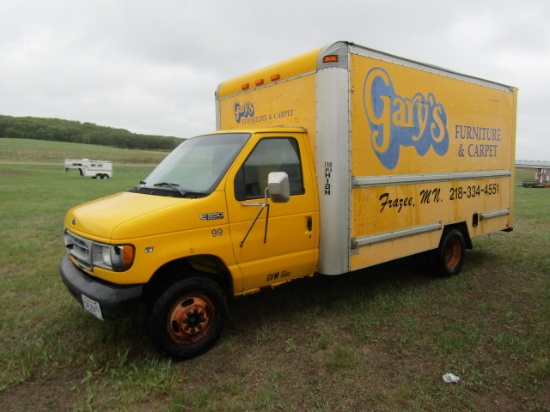 2000 Ford Box Truck (Yellow)