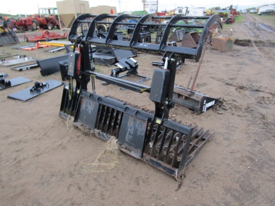 Notch 82 Rock Bucket with Grapple