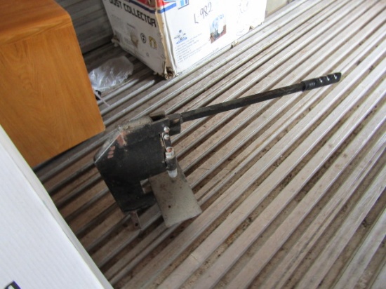 Small Hand Press and Dust Collecter Hose