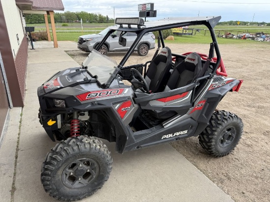 2015 Polaris RZR 900