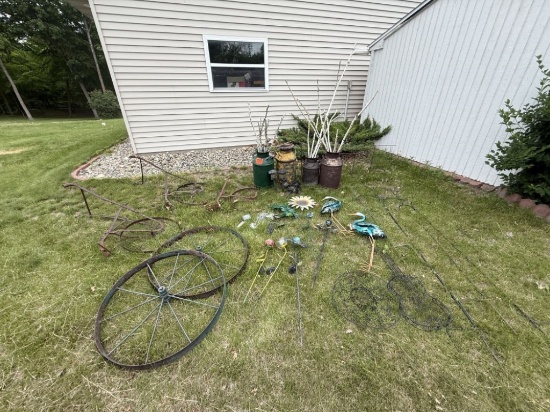 Lawn Ornaments