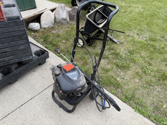 Briggs and Stratton Power Washer