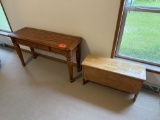 2 Tables