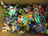 Huge Lot Of Vintage Tmnt Teenage Mutant Ninja Turtles Figures, Weapons, Accessories