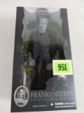 Mezco Universal Monsters Frankenstein 8