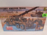 Renwal Blueprint Models Military Wrecker Unit With Crew Model Kit Sealed