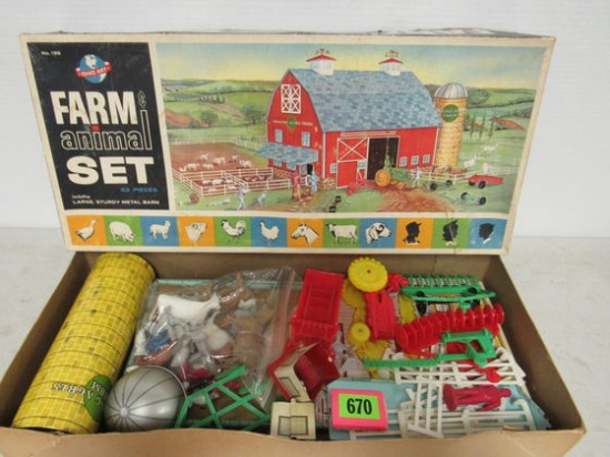 Excellent Vintage Ohio Art Tin Litho Farm Set Mib