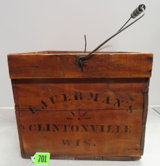 Outstanding Antique Lauerman's Clintonville Wisc. Wooden Egg Crate