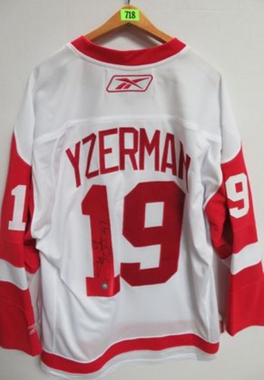 Outstanding Rebok Steve Yzerman Signed Jersey, Stevie Y Authentic COA