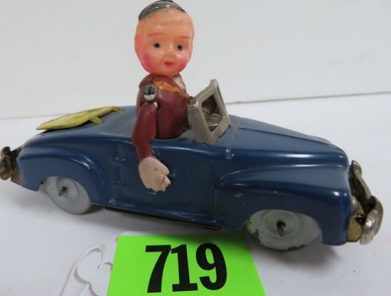 Rare 1940s Occupied Japan Tin Wind Up Bell Hop Driving Convertible
