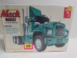 Vintage AMT Mack R685ST Semi Truck Model Kit Sealed