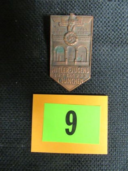 (1933) Hitler-jugend Munchen Badge